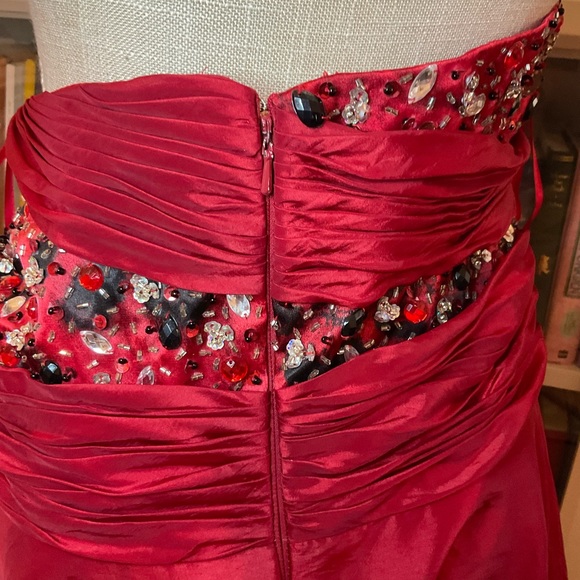 May Queen COUTURE Red Leopard-Contrast Hi-Low Gown - Picture 4 of 11